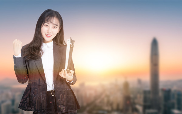 製定人力資源計劃：為年度經營計劃（huá）提供（gòng）人才保障