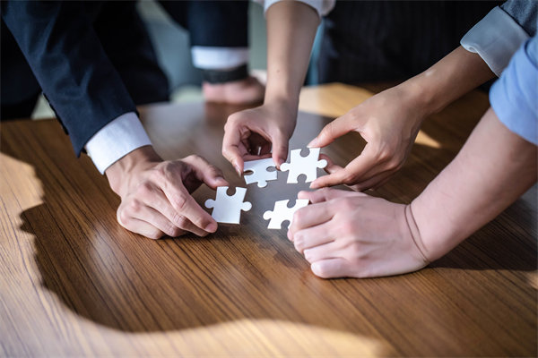 聚焦年度（dù）經營計劃實施，強化內部（bù）管理，提升運營效（xiào）率