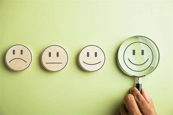 國產手機均價已（yǐ）逼（bī）近4000元，對企（qǐ）業薪酬管理的啟示