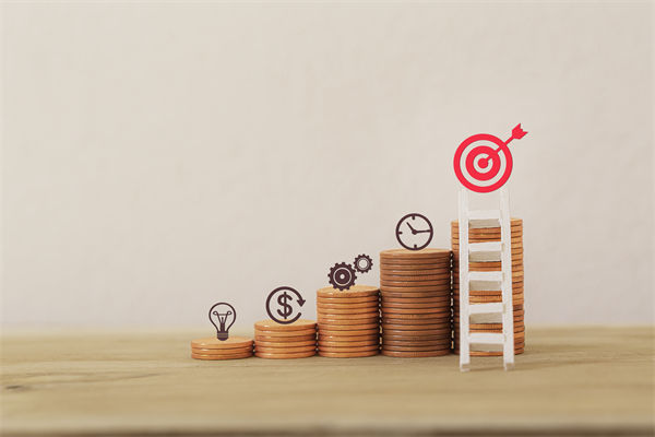 如何製定（dìng）公平合理的薪酬體係來吸引和留住人（rén）才？