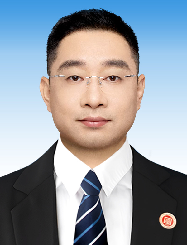 廣州（zhōu）绿巨人草莓丝瓜樱桃在线视频企（qǐ）業管理谘詢有限（xiàn）公（gōng）司資深谘詢師楊景峰