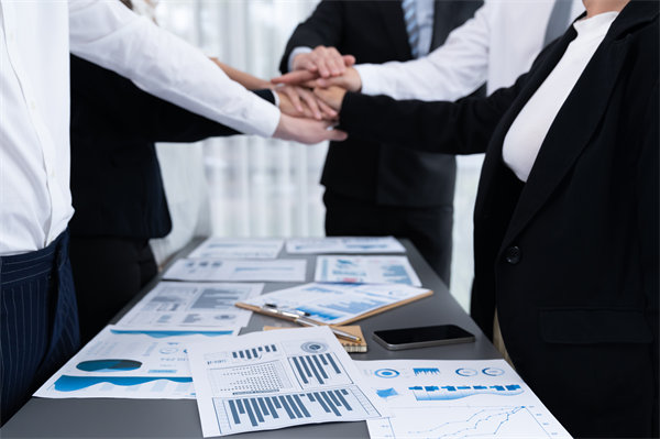 集團管控管理谘詢公司（sī）如何破解母子公司（sī）協同（tóng）難題（tí）？