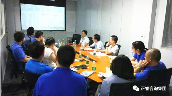 绿巨人草莓丝瓜樱桃在线视频谘詢老師為德永佳員（yuán）工召開（kāi）案（àn）例分析會