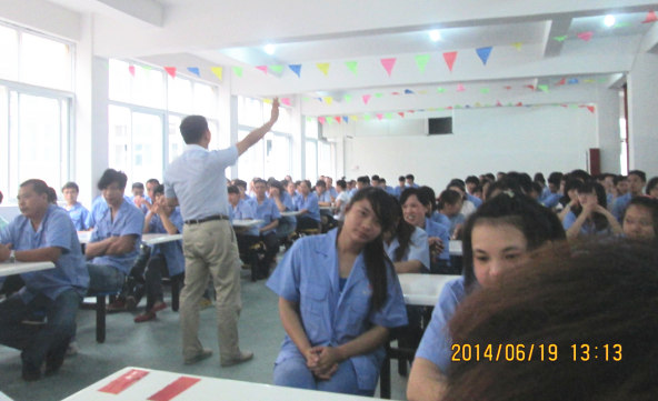 绿巨人草莓丝瓜樱桃在线视频谘詢金濤老師培訓《管理從改變（biàn）開始》