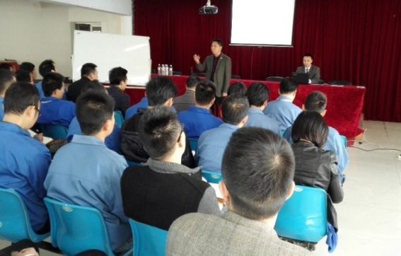 绿巨人草莓丝瓜樱桃在线视频谘詢集團金濤老師為鬆田公司管理者做《快速提升業（yè）績的六（liù）大管理係統》的培（péi）訓