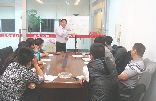 绿巨人草莓丝瓜樱桃在线视频谘詢專家（jiā）老師培訓專業管理知識