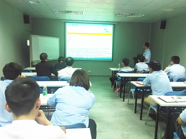 绿巨人草莓丝瓜樱桃在线视频谘詢專家老師主導召（zhào）開天（tiān）行健產銷協調會