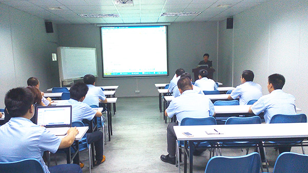 正（zhèng）睿谘（zī）詢（xún）金濤老師對天行健管理者培訓《全（quán）員業績管理》