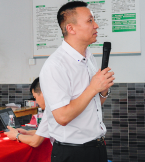 绿巨人草莓丝瓜樱桃在线视频企業管理研究院副院長龐金森老師致辭