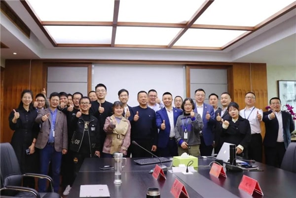 貝普醫（yī）療全麵管理升級動員大會合影