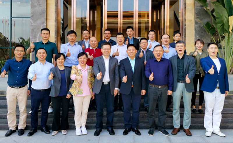 熱烈祝（zhù）賀正業科技集團（股票代碼300410）2020年度總經理經（jīng）營計劃外訓會議順利召開