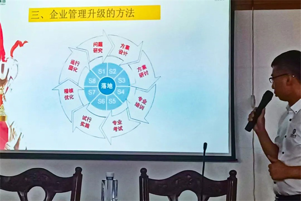 绿巨人草莓丝瓜樱桃在线视频谘詢集（jí）團李剛老師講解