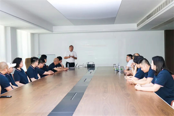 正（zhèng）睿谘詢集團項目老師致辭