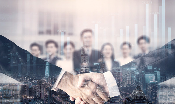 戰略谘詢公司助企業麵對各種不確定因素完成目標！