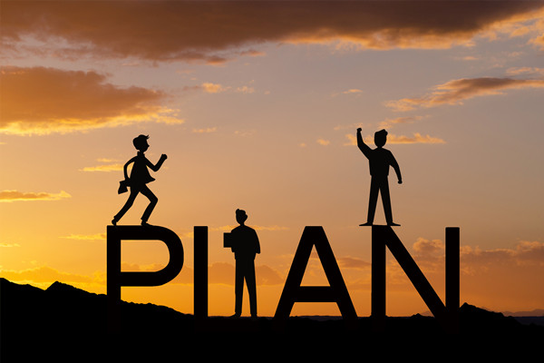 如何打造一（yī）支專業穩定的（de）集團管（guǎn）理團隊（duì）？