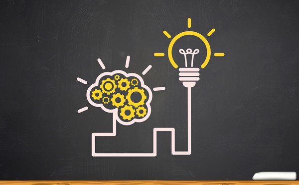 如何製定激勵機製實現員工與集團的共同發展？