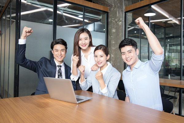 組織文化（huà）建設谘詢：塑造積極（jí）企（qǐ）業文化，提升組織凝（níng）聚力