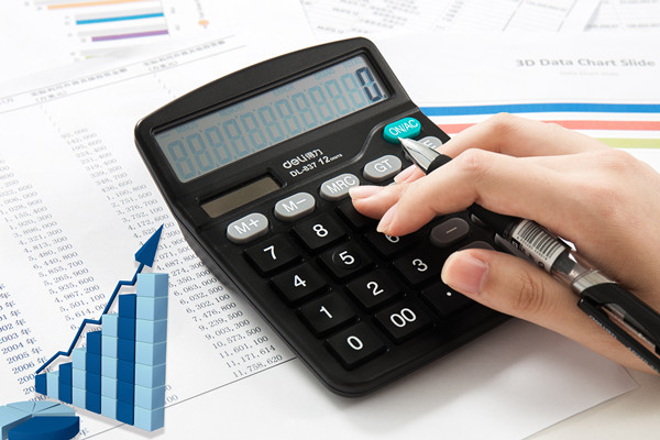 預算鬆弛與預算誠（chéng）實：管（guǎn）理與實踐的挑戰