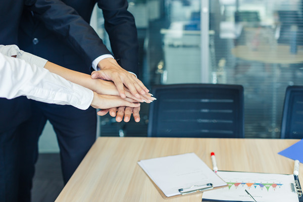 績效與發（fā）展：以績效為（wéi）基礎，規（guī）劃員工職業發展