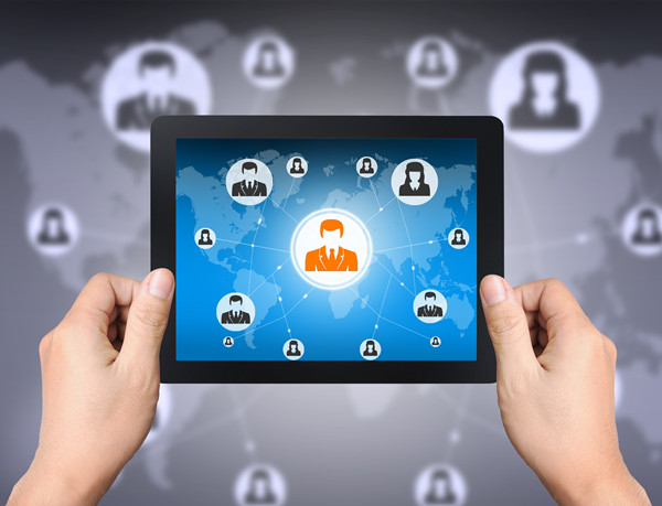 人力資源管理：招聘與（yǔ）選拔，為企業尋找（zhǎo）最合適的（de）人才