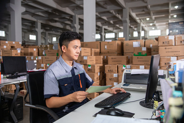 物流與供應鏈管理：一體化（huà）運（yùn）作，降低成本