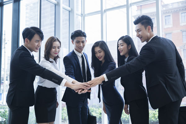 提高（gāo）集團管控執行力（lì）：文化、製度與人才（cái）培養（yǎng）