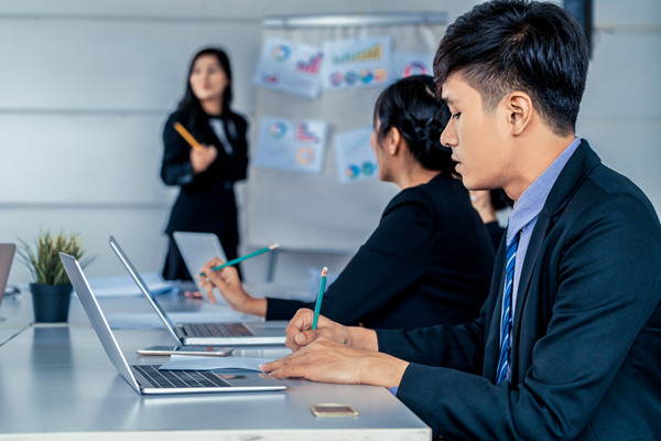 集團管（guǎn）控：從分散到集中，打造高（gāo）效協同的管控模式