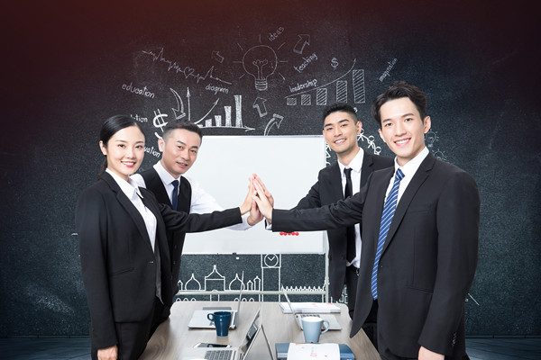 理論與實踐的完美結合：深入（rù）解（jiě）析企（qǐ）業管理的奧秘