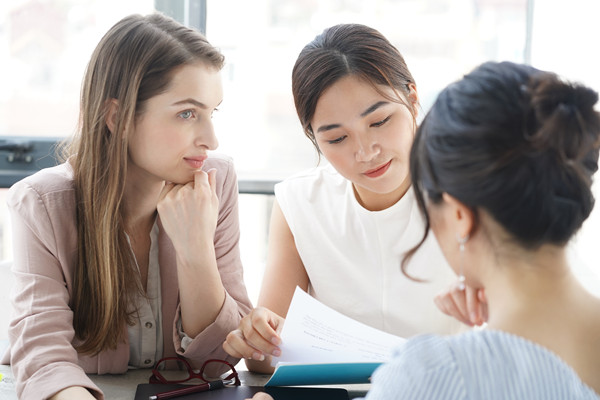 跨文化人力資源管理：全球化時代的挑戰與解決方（fāng）案