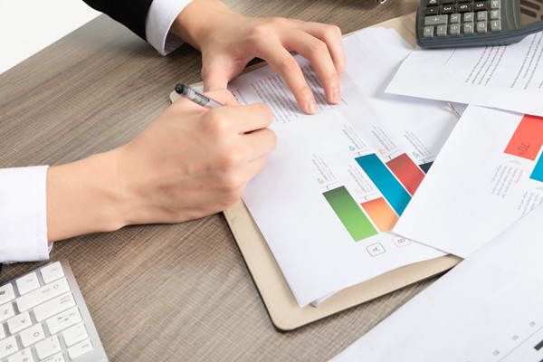 數據分析與優化：提升（shēng）營（yíng）銷效果和投資回報