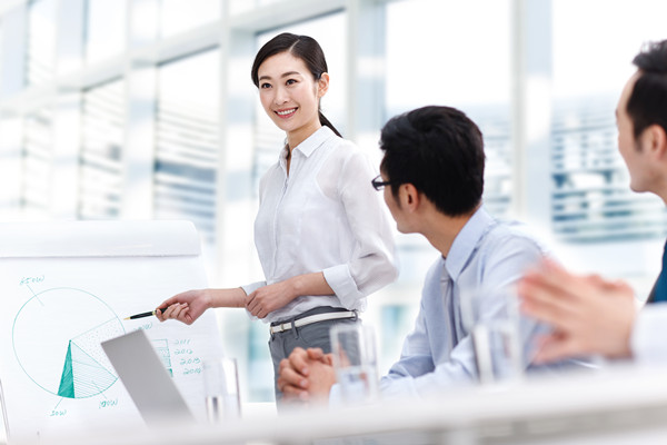 360度反饋：全麵了解員（yuán）工績效，促進（jìn）全麵發展