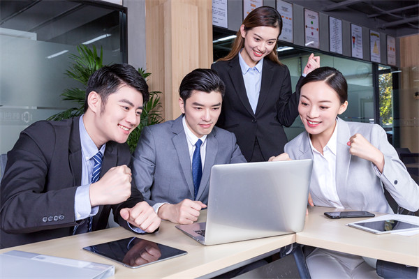 人力資源管理（lǐ）新（xīn）篇章（zhāng）：打造（zào）高效團隊，驅動企業騰飛（fēi）