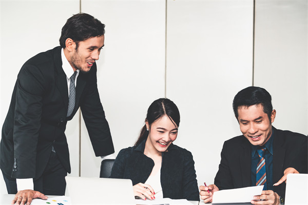 以客戶為中心的組織規劃：市場導向（xiàng）的戰略選擇