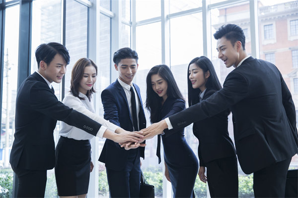 高效團隊建設的秘密武器：定製（zhì）化管理谘詢服務