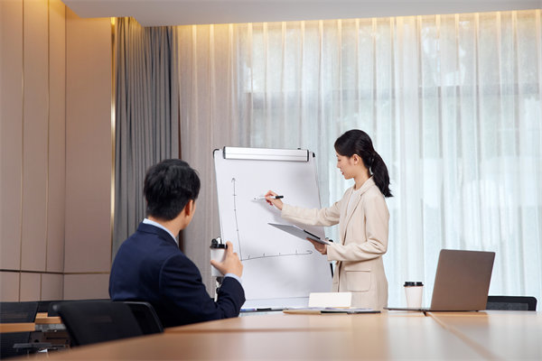 創新薪（xīn）酬管理模式，構建高效激勵與留任新機（jī）製