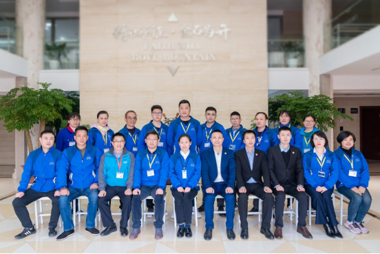 寧波翰文電器有限公司管理升級項目核心（xīn）人員合（hé）影