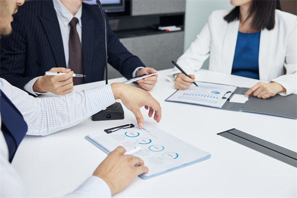 薪酬（chóu）與企業文化：打造與企業文化（huà）相契合的薪（xīn）酬體係（xì）