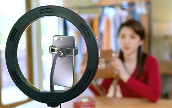 促銷策略：激發消（xiāo）費者購買欲（yù）望，促進銷售（shòu）增長（zhǎng）