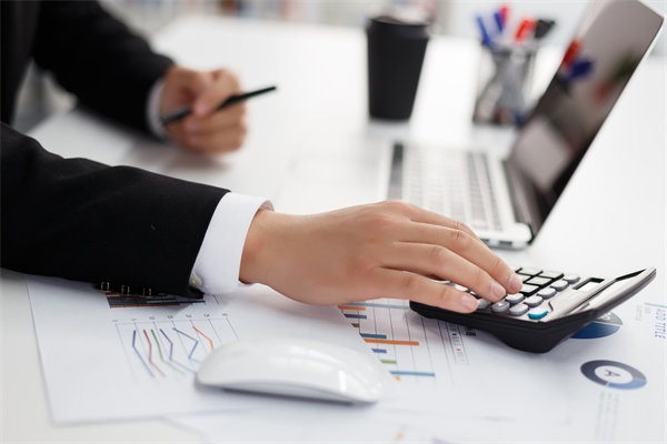 如何科（kē）學製定企業下一年度（dù）營（yíng）收增長（zhǎng）目標（biāo）？