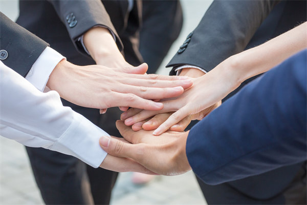 員工激勵策略：如何（hé）精準匹配個人需求與（yǔ）企業目標？