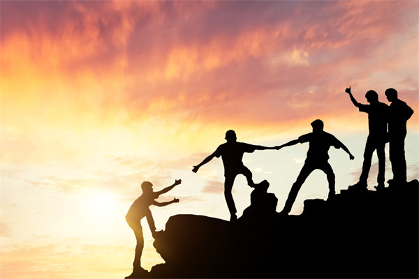 薪酬結構（gòu）如何平衡固定與浮動部分，激勵員工績效？