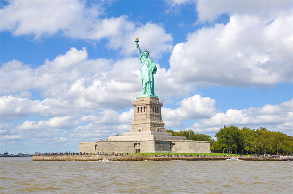 特（tè）朗（lǎng）普宣布（bù）勝（shèng）選！國內（nèi）製造業何去何從？