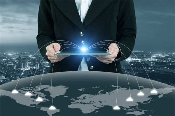 跨國企業如何管理文化差異以實現（xiàn）全球戰略協同？