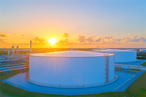 麵對新興技術，企業戰略規劃如何（hé）把握機遇與應對挑戰？