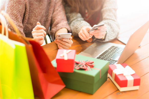 品牌戰略管理中（zhōng），如何（hé）有效應對市場變化與消費者需求（qiú）？