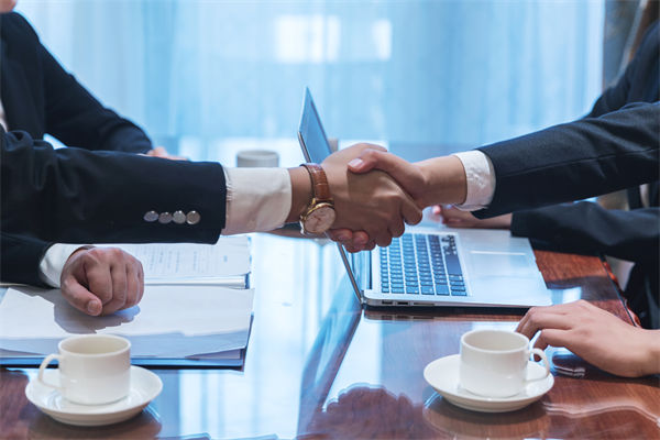 社交媒體時代，品牌（pái）怎樣創新，以吸引年輕消費者？