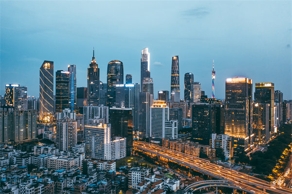 如何通過廣州年度經營計劃谘詢（xún）提升企業經營效率？