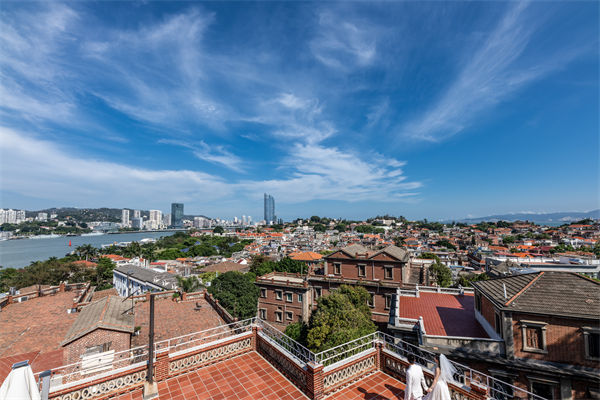 廈門（mén）企業深陷同質化競爭泥沼，廈門戰略谘詢公司如何助力破局？