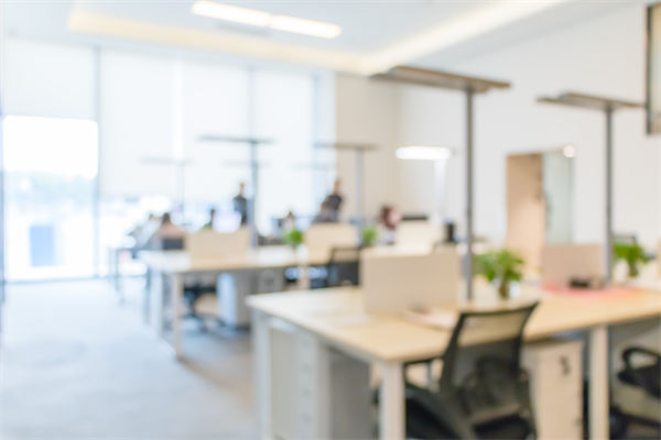 企業要求員工不結婚（hūn）就離職？組織規劃管理怎麽看？