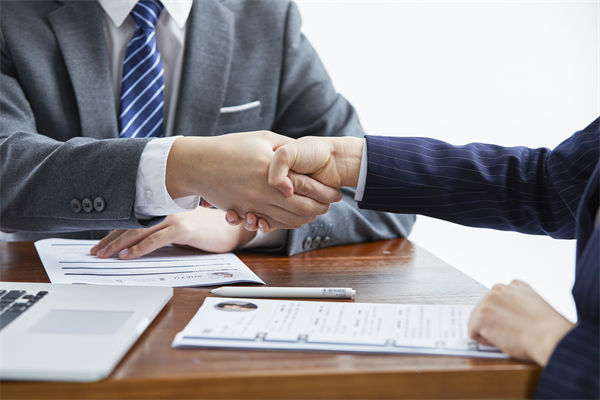 從人力資源角度看：2月份（fèn）全國（guó）城鎮調查失（shī）業率為5.4%